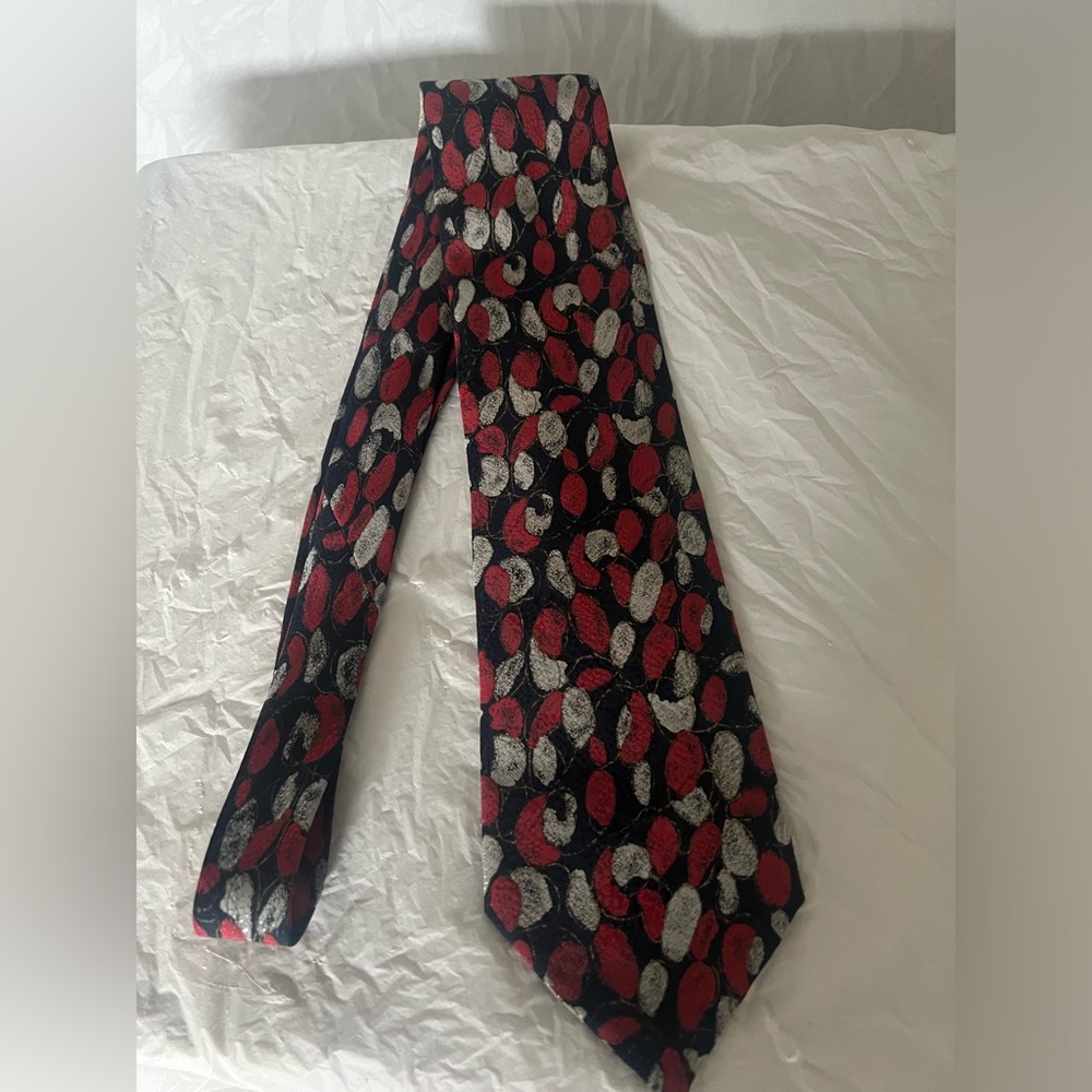 Brioni Roma 100% silk tie red blue gray gold geometric design